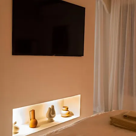 Ama, Suite Avec Baignoire Balneo Et Sauna Prive Avignon Exterior photo